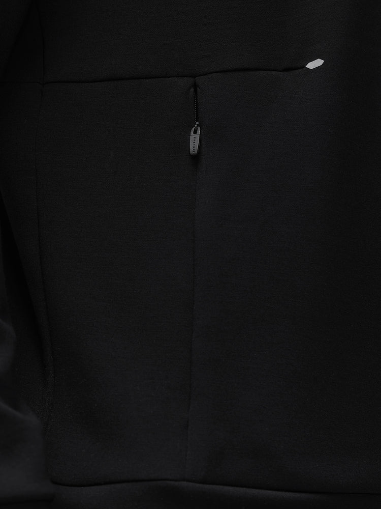 Travel Lifestyle Sweatshirt - Black