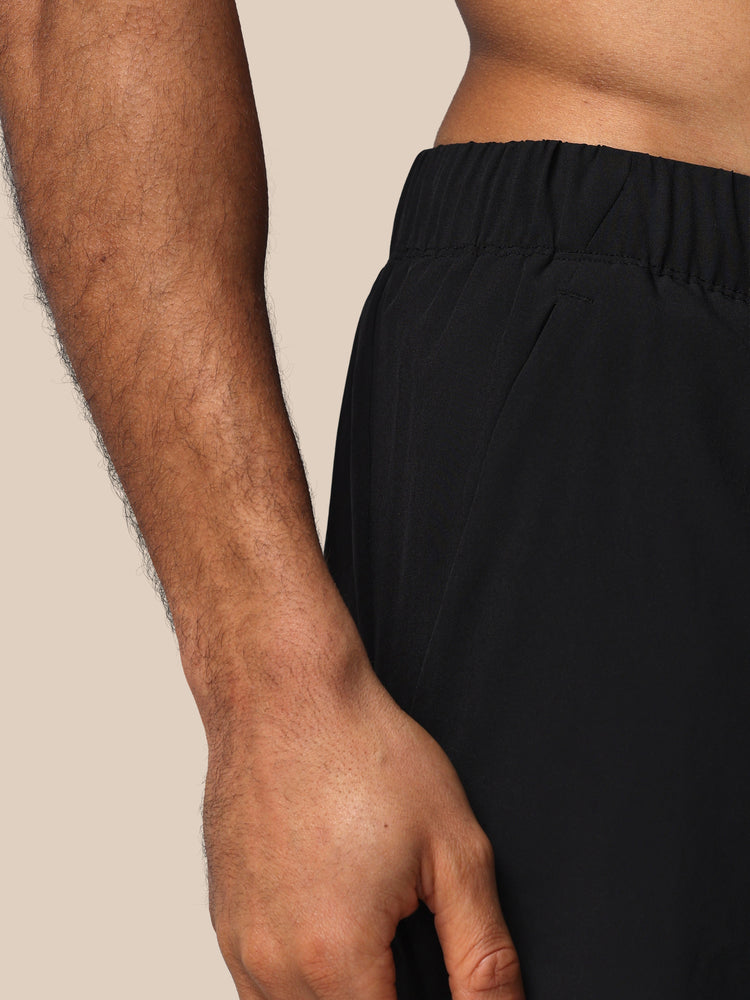 Men's Apex 2-in-1 Woven Short -Black