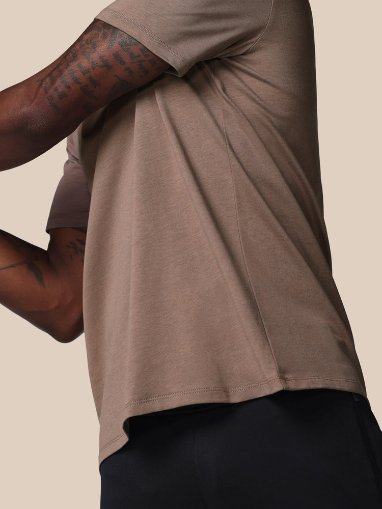 Men's Adapt Short Sleeve Graphic T-Shirt - Deep Taupe