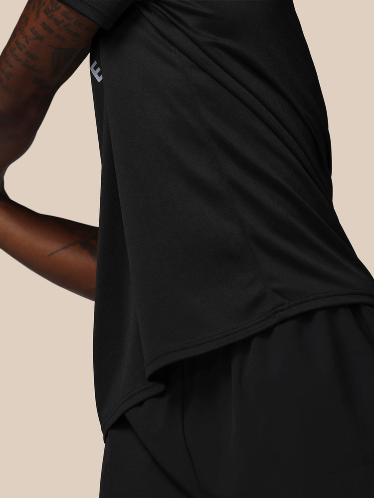 Men's Adapt Short Sleeve Graphic T-Shirt - Black