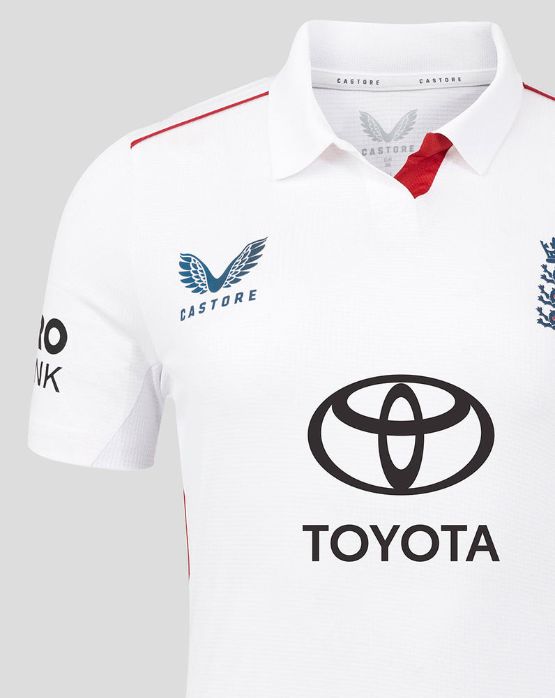 White sports jersey with Toyota and Castore logos on a gray background